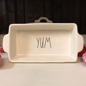 Rae Dunn “Yum” baking dish